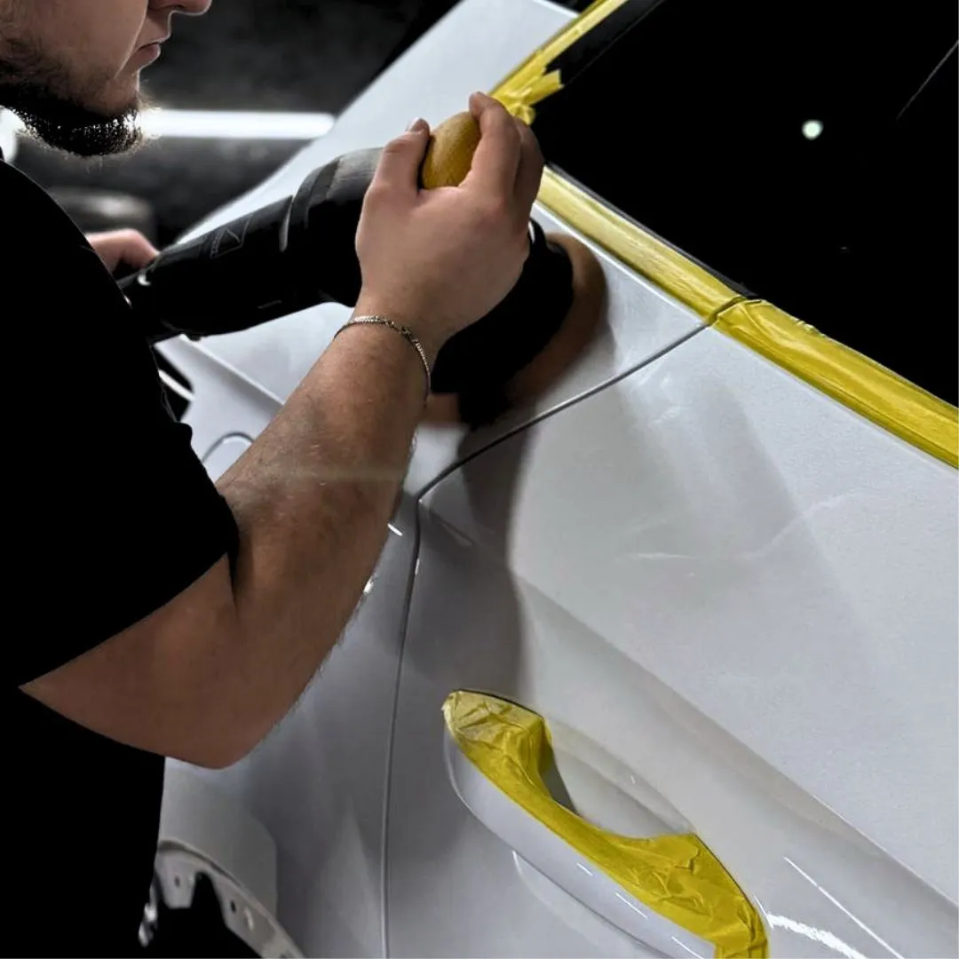 najlepszy detailing w krakowie - koretka lakieru